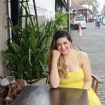 Vahbbiz Dorabjee Instagram – Wandering on the Streets of Galle #srilanka 
One of my favorite cafes out there Pedlars Inn..
@goldcoastfilmsofficial #visitsrilanka

Outfit:- @ajiolife Galle Fort