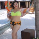 Vahbbiz Dorabjee Instagram - Weekend Vibes💕 Stunning bikinis by @angelcroshet_swimwear Swimwear:- @angelcroshet_swimwear Coverup:- @angelcroshet_swimwear #throwback #maldives #island #islandlife Centara Ras Fushi Resort & Spa Maldives