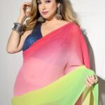 Vahbbiz Dorabjee Instagram – Joining the #jhumkagirare trend..
Videographer:- @ashish_ojha_photography
Makeup & Hair:- @ansarireshma_makeup
Saree by – @gaurav_fashion_official
Jewellery by – @tarannumjewelry
Styled by – @style_by_hetaljogi