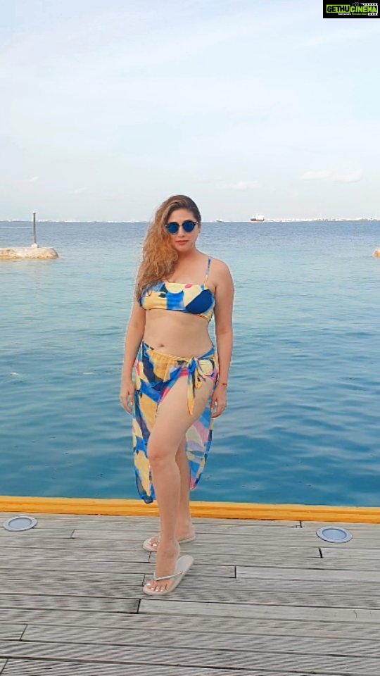 Vahbbiz Dorabjee Instagram - Live for the moments you can't put into words❤️ Centara Ras Fushi Resort & Spa Maldives