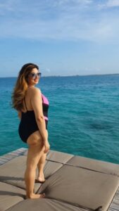 Vahbbiz Dorabjee Instagram - Maldives..Heaven on earth😍

Swimwear:- @angelcroshet_swimwear