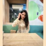 Vaibhavi Shandilya Instagram – Embracing a relaxed atmosphere at a local cafe Bombay Salad Co.