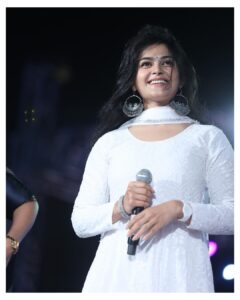 Vaibhavi Shandilya Instagram - Living the dream in the spotlight! 🎤🌟
Thank you for having me at Dharwad for cultural event to honour and felicitate retired soldiers and achievers from various fields and cultural programs reflecting our glorious heritage organised by Karnataka’s Labour minister Mr Santhosh Lad.
.
 #fanlove 
#dharwad #cultural #event #martin