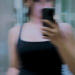 Vaibhavi Shandilya Instagram - Feeling sexy 🥰 Might delete later !!!