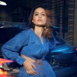 Vaidehi Parashurami Instagram – Day 4!

#navratri #colours
#royalblue #traditions 
#streeshakti #beingwoman 
#differentavatars #differentroles