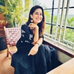 Vaidehi Parashurami Instagram – Smile a lil smile for me…

#friyay #friyayvibes 
#fridayfeeling #weekendmood 
#keepsmiling #stayhappy
#staypositive #stayhealthy