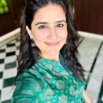 Vaidehi Parashurami Instagram – What jhumka!?

“The jhumka wala selfie”

#selfieseries #selfielove 
#freshfriday #fridaymood 
#whatjhumka #jhumkawalaselfie