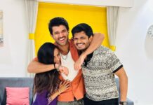 Vaishnavi Chaitanya Instagram - After a blockbuster premiere response A proud brother to me, A proud senior to Vaishnavi, And a proud film lover who appreciated the whole team of Baby ❤️ @thedeverakonda ❤️🤩 #babythemovie #babyonjuly14th @viraj_ashwin_jarajapu @sairazesh @sknonline @vijai_bulganin @balreddy_p @nyshadam @dheerajmogilineni @massmoviemakers @polakivijay_masterofficial