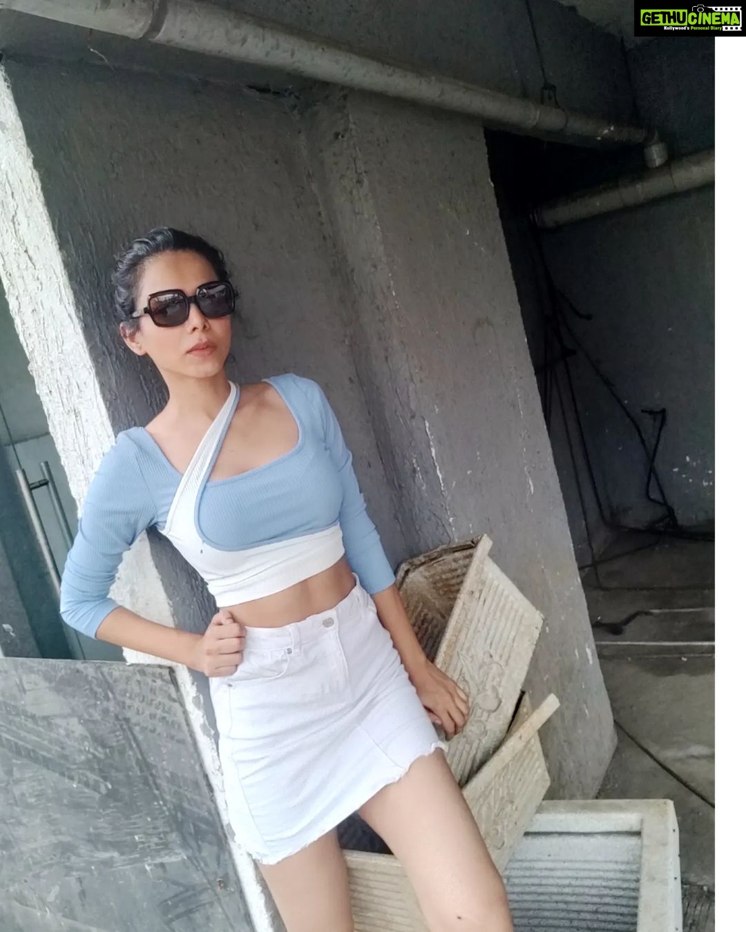 Vaishnavi Dhanraj Instagram - Do we live for moments in a Lifetime.. ? Or .. Do we live for Lifetimes In A Moment? Are we just here to be happy ? Or .. Are we just happy to be here? #thoughts #whatareyourthoughts? #readytogonowhere #raw #noeditorfilter #selfclicked