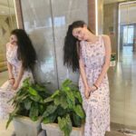 Vaishnavi Dhanraj Instagram - Mirror mirror on the wall. Who is the stupidest of them all .. ? Me me me ..