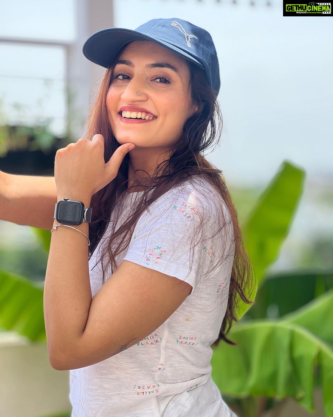 Vaishnavi Gowda Instagram - Smile please ! 🌝 that’s what my T-shirt says ☺️