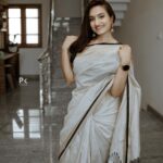 Vaishnavi Gowda Instagram - Black n white saree is a different feel 🫧 📸 - @pkstudiophotography