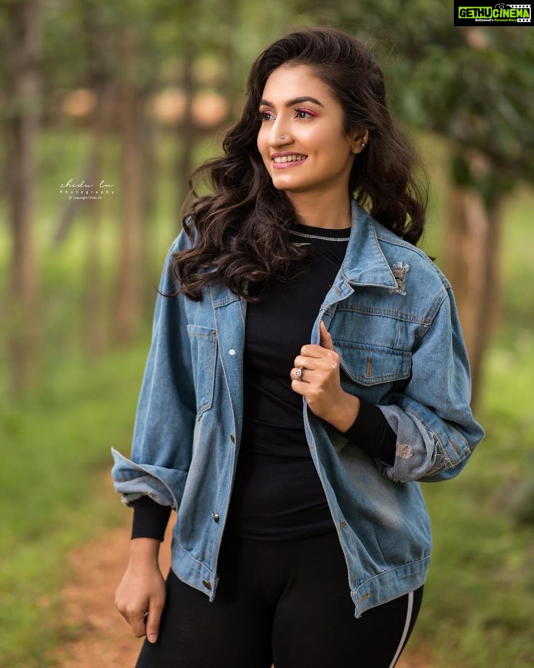 Vaishnavi Gowda Instagram - Throwback can be Tuesday’s too right ?😉
