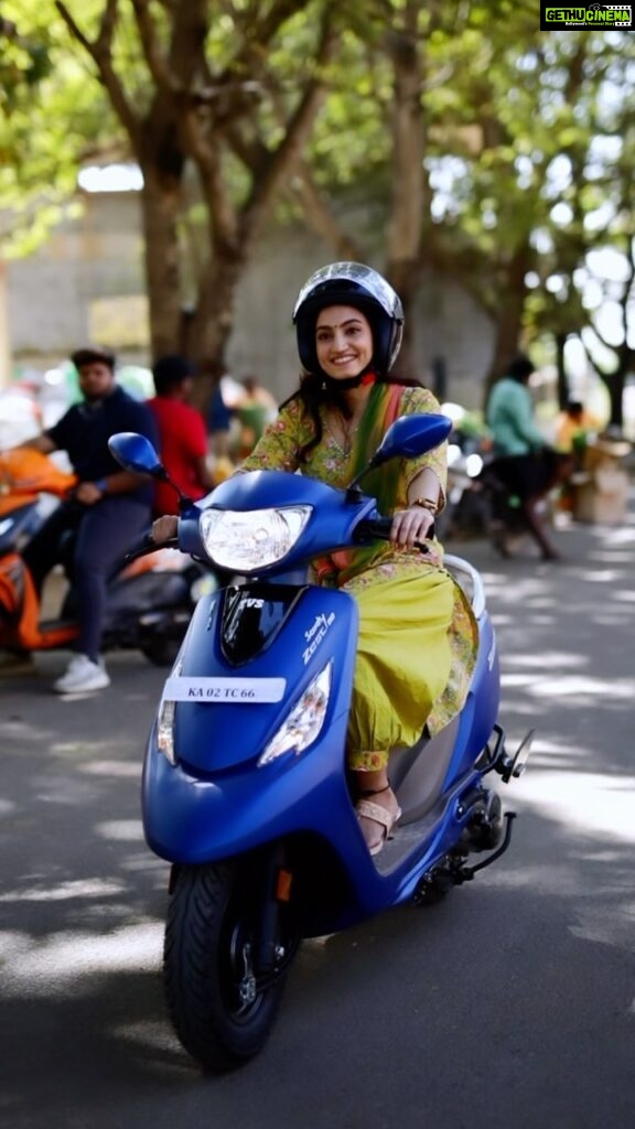 Vaishnavi Gowda Instagram - Happy Makara sankranti ♥️✨ Now it’s your time to have some fun with the new TVS ZEST ! • Easy handling / manuverability in traffic / Light weight • Ground reachability • Easy to own, cost of ownership / affordablity • ETFi – Eco Thrust Fuel Injection #Aforlife #TVSScooty @tvs_scooty_official @tvsmotorcompany