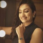 Vaishnavi Gowda Instagram - POV: my Santa is me ✨ Spoiled myself with @danielwellington without any guilt as they are offering up to 30% off on all products and an additional 15% off when you use my code ‘VAISHNAVIXDW’