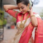 Vaishnavi Gowda Instagram - There’s something super special about traditional attire’s ! Holds us tight to our roots and connects us ♥️