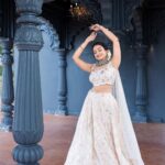 Vaishnavi Gowda Instagram – May this festival bring a lot of happy moments, good health and prosperity ☀️✨❤️

MUAH – @artistryby_priyankaharish
Designer – @anthariya 
Jewels – @aabushanjewellery1941 
Photography- @anusharamkaran