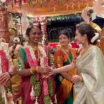 Vaishnavi Gowda Instagram – Congratulations 🎉! 
Happy married life Praveen and Keerthana 😘
Wishing you both lifetime of peace , love and happiness 🤍