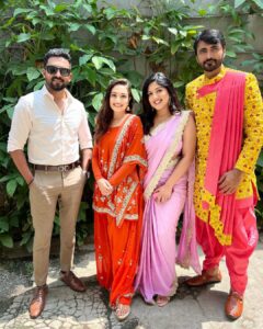 Vaishnavi Gowda Instagram - Navaratri special ✨

#zeekutumbaawards