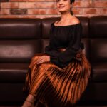 Vaishnavi Gowda Instagram - Black ? Or Red ? 🖤❤️