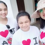 Vanitha Vijayakumar Instagram - #internationalgirlchildday #girlchildday #girlpower #daughter #daughters #motherhood to both my pillars of strength the reason for my everything,my besties,my moms❤️ live your life to the fullest and achieve your dreams .amma has your back like you always have mine💪#yougogirl