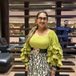 Vanitha Vijayakumar Instagram - #aneethi #zomato @expressavenue