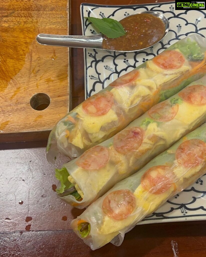 Vanitha Vijayakumar Instagram - @provincialtable.cookingclass #vietnamesecuisine #saigon #cooking #cookingclass @jaynitha_rajann