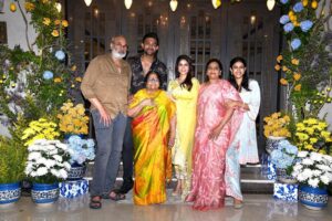 Varun Tej Instagram - La familia!!!♥️♥️♥️

Thanks for the wonderful night!