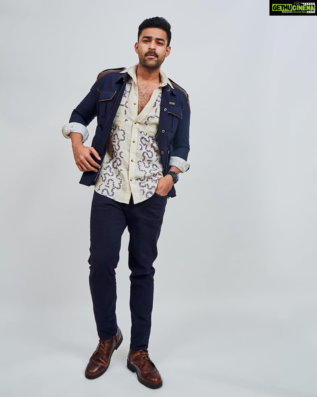 Varun Tej Instagram - #OperationValentine Styled by @sharon_kavita @anish_ae With @sanjamkaur92 Jacket @thevrenaissance Shirt @cord.in Pants @massimodutti Boots @seraphinedesignstudio Interns @sneha_n15 @___.yashikaa.__ HMU @rajeshbunty234 Captured by @tridevsudevan