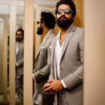 Vicky Kaushal Instagram - “Cameraman jaldi focus karo!”