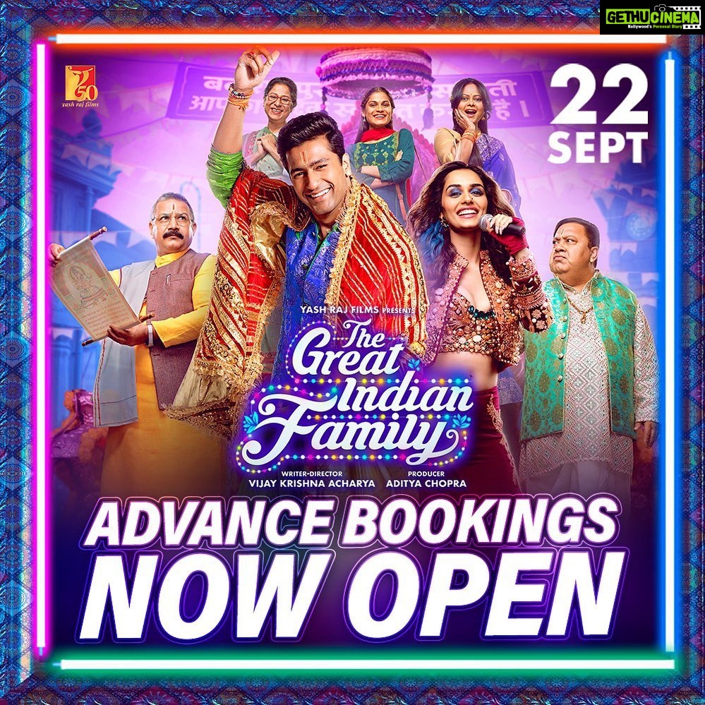 Vicky Kaushal Instagram - BOOK YOUR TICKETS NOW!!! …as advance bookings are now open *link in bio* #TheGreatIndianFamily in Cinemas 22nd Sept! 🍿🍿🍿 @yrf @manushi_chhillar @vijaykrishnaacharyaofficial @ipritamofficial @amitabhbhattacharyaofficial #ManojPahwa @kumudkmishra @itssadiyasiddiqui @alkaamin @srishtipatch @bhuvanarora27 @ashutosh_ujjwal @khoji_gilgamesh @kamera002 @sumitbasu62 @mrsheetalsharma @debasishmishr @iyashpalsharma @aasifkhan_1 #YRF50