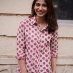 Vidhi Pandya Instagram - New shirt, new day, new you.👔 here’s the sneak peak to our new shirts collection. We cannot wait to see you in them.. 🥰 New collection is live now on our NANAKI website. ( link is mentioned in my bio) follow @nanaki_shop for every update. Happy shopping. 🫶🏻🌻🧿 #Nanakishirts #Nanakifashion #Nanakiprints #Shirtstyle #fresh #purecotton #newyou #womenshirts #classicelegance #shopwithus #beuniquelyyou #love