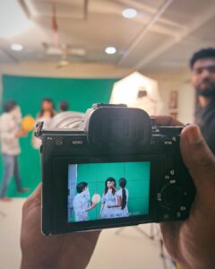 Vindhya Tiwari Instagram - Hi 👋 derabad 🎥🎞️
