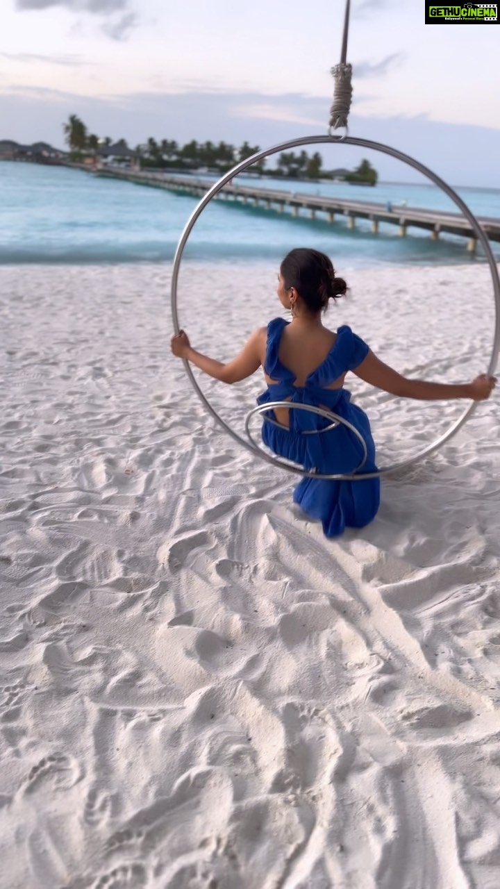 Vinny Arora Instagram - I made a promise to myself, to hold my own well being sacred 💙