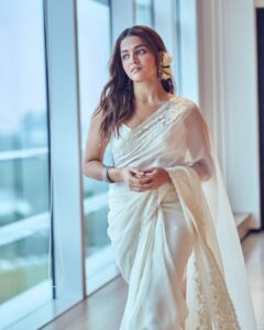 Wamiqa Gabbi Instagram - Discover yourself, otherwise you have to depend on other people’s opinions who don’t know themselves 🤍 Osho! . Styled by : @mohitrai with @tarangagarwalofficial Assisted by : @roshni0819 Outfit: @paulmiandharsh @viralmantra Hair : @daksh_hairguru Makeup : @cocoballucci_ Photographer: @dieppj