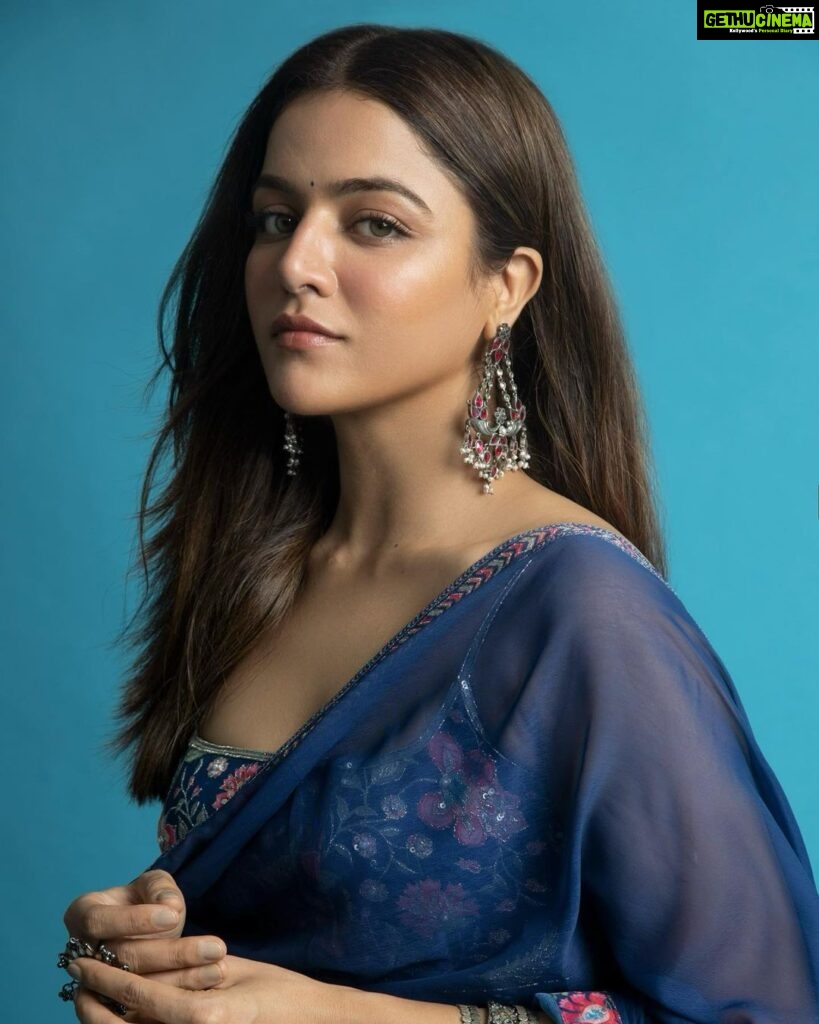 Wamiqa Gabbi Instagram - For the mahurat of a very exciting project 🤫🙈♥️ ………..soon ✨ …………………….✨ Outfit @wildflowerbykrishna Styled by @nupur_p for @team___e by Eka Lakhani Hair by @daksh_hairguru Makeup by @cocoballucci_ Shot by @ishanzaka