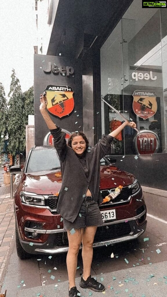 Wamiqa Gabbi Instagram - My first car ♥️ Yeh voh feeling hai jo phir kabhi nahin feel kar paungi… mom-dad ka support aur khud ki mehnat se khareedi huyi yeh gaadi hamesha yaad rahegi… I’m so grateful and thankful to my parents and to my fans who give me so much unconditional love… it’s unbelievable!! Thank you everyone 🤍 I love you guys 🤍 And thankful to all the animals that have come in my life to teach me valuable lessons of life & love. Love is the ultimate power that anyone can have and I feel powerful ♥️💪🏽 🍒 Cherry on top is @haardikpurangabbi ke pehle song ke saath celebrate karna 🤍