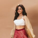 Wamiqa Gabbi Instagram - Hey Genie! Don’t wait up, I’ll be late 😉 Outfit: @rubyafroz80 @_.rubeenavogueofficial._ Styled by @harshene.ravichandar for @team___e by Eka Lakhani Hair : @daksh_hairguru Makeup : @cocoballucci_ Photography @livingin24fps @anupamasindhia #vels25 #JR32 #wamiqagabbi #TeamE #styledbyteamE #EkaLakhani #costumesbyharshene