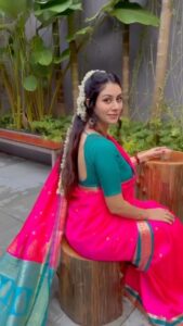 Warina Hussain Instagram - Perfect matching accessory for a saree is not jewels but your smile #sareelover #traditional #culture