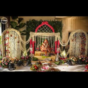 Yash Instagram - ✨ Hope you all had a radiant and blessed Varamahalakshmi, and the divine festival showered everyone's lives with happiness, health, and endless prosperity. 

Sharing some cherished moments from the auspicious day. 🌸🪔🧿

#radhikapandit #nimmaRP

PC: @focusphotographyservice 
Decor : @weddingsbydhruvaa