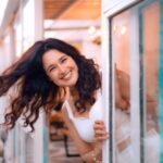 Yuvika Chaudhary Instagram – Admirin’ you  @yuvikachaudhary
@princenarula @karanaujla_official 

Shoot edit colourgrade @sagar__photography_ 

#yuvikachaudhary #karanaujla #princenarula #sagarphotography #explore #feed #trending