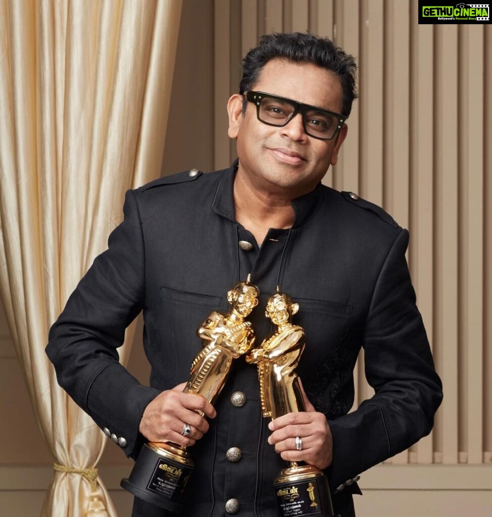 A. R. Rahman Instagram - Thank you @anandavikatan for the best music award for the three movies scored last year Thank you #cobra @ajaygnanamuthu #vtk @gauthamvasudevmenon #ps1 #manirathnam sir and my amazing team எல்லாப் புகழும் இறைவனுக்கே Chennai, India