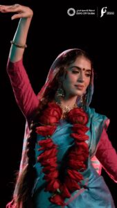A. R. Rahman Instagram - Artistic interpretation of the Bombay Theme by @ambikadevidance and the @firdausorchestra in collaboration with @expocitydubai @btosproductions
