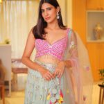 Aahana Kumra Instagram - Diwali parties and the sho sha 2023 🪔🧨🥂💕🌸 Lehenga : @shivaliahmedabad PR : @sonyashaikh Earrings : @anaghaartsnjewels Photos : @karanhenry #diwali2023 . . . . #diwali #diwalioutfit #diwaliparties #diwalivibes #lehenga #lehengalove #indianfestival #indianfestivewear #aahanakumra Mumbai - मुंबई