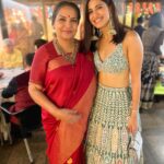 Aahana Kumra Instagram - The Diwali with ze special ladies at Janki Kutir! 💕🧨🪔👯‍♀️ Thank you @azmishabana18 Maam and @iamfaraz for having me 🫶🥂💕🪔 Also looking like a Kaju Katli in this one! Don’t you think!?😂🫶😘🫠 Lehenga : @shivaliahmedabad Earrings : @meraki.mumbai PR : @sonyashaikh #happydiwali #happynewyear . . . . #happydiwali2023 #diwali2023 #diwalidump #diwalidecor #aahanakumra #diwaliparty #diwaliparties Mumbai - मुंबई