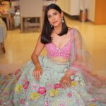 Aahana Kumra Instagram - Diwali parties and the sho sha 2023 🪔🧨🥂💕🌸 Lehenga : @shivaliahmedabad PR : @sonyashaikh Earrings : @anaghaartsnjewels Photos : @karanhenry #diwali2023 . . . . #diwali #diwalioutfit #diwaliparties #diwalivibes #lehenga #lehengalove #indianfestival #indianfestivewear #aahanakumra Mumbai - मुंबई