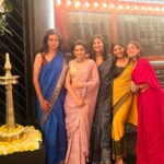Aahana Kumra Instagram - The @prithvitheatre festival opened last night with joy, laughter, music and so much love! 🎭🎶💕😘 The fact that this community has been so close knit for so many years and continues to nurture each one of us! In a business which is ruthless, thank god we have a community that makes us feel like we are welcomed and belong together! Thank you @kunal.r.kapoor @zahankapoor for such a beautiful evening! 💕👯‍♀️🌸🧿🥂🎭🎶 #ptf2023 #prithvitheatrefestival . . . . #prithvitheatre #festival #theatre #theatrefestival #festivities #saturday #saturdaynight #saturdayvibes #saturdaymood #saturdate #aahanakumra Prithvi Theatre