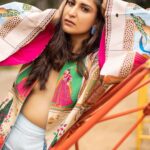 Aahana Kumra Instagram - 🍁🍁 pumpkin season 🎃🎃 Photography : @yashjangidphotography Creative director : @abhimanyusinghtomarr Styling : @juhi.ali Make up and hair : @omsenmakeup Location : @theclubmumbai #autumnleaves . . #tuesday #tuesdaythoughts #tuesdayvibes #aahanakumra #photoshoot #photooftheday #photography #portraitphotography The Club Mumbai