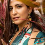 Aahana Kumra Instagram - Don’t stop be-leafing 🌱🍃🍂🍁 Photography : @yashjangidphotography Creative director : @abhimanyusinghtomarr Styling : @juhi.ali Make up and hair : @omsenmakeup Location : @theclubmumbai #autumnleaves #mondayblues . . . . #monday #mondaymotivation #mondaymood #mondayvibes #aahanakumra #photoshoot #photooftheday #photography #portraitphotography The Club Mumbai