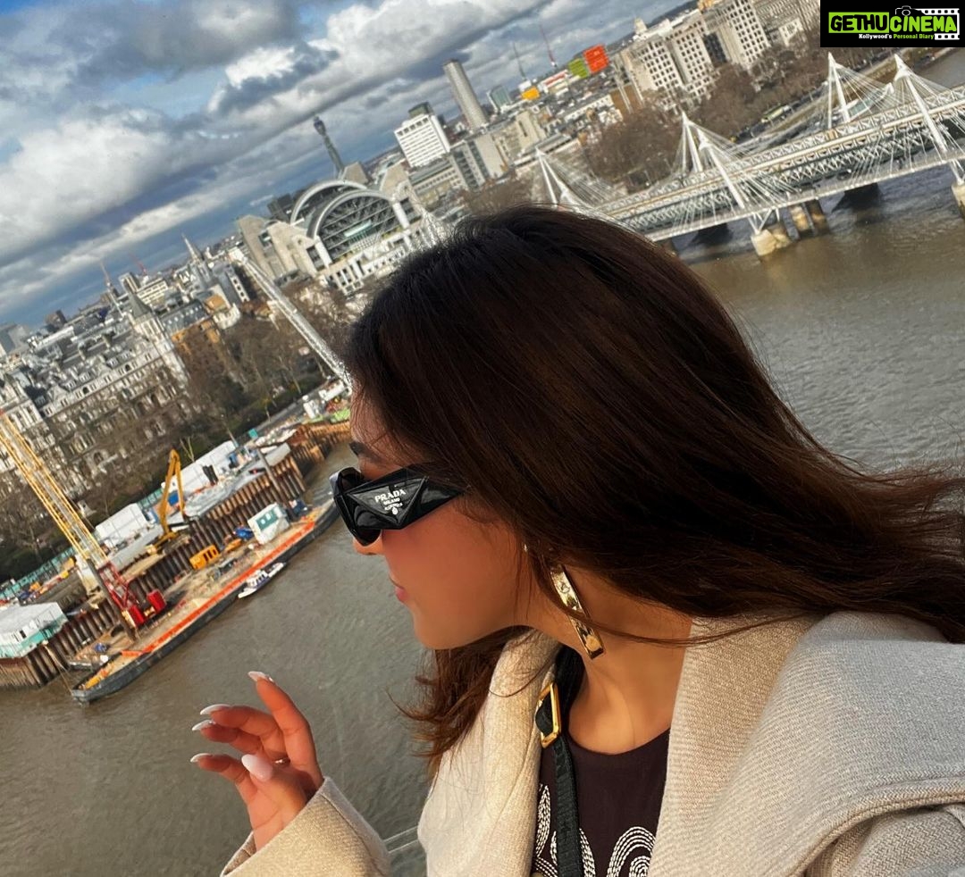Aanchal Sharma Instagram - A whole album of pictures🤍 London, United Kingdom